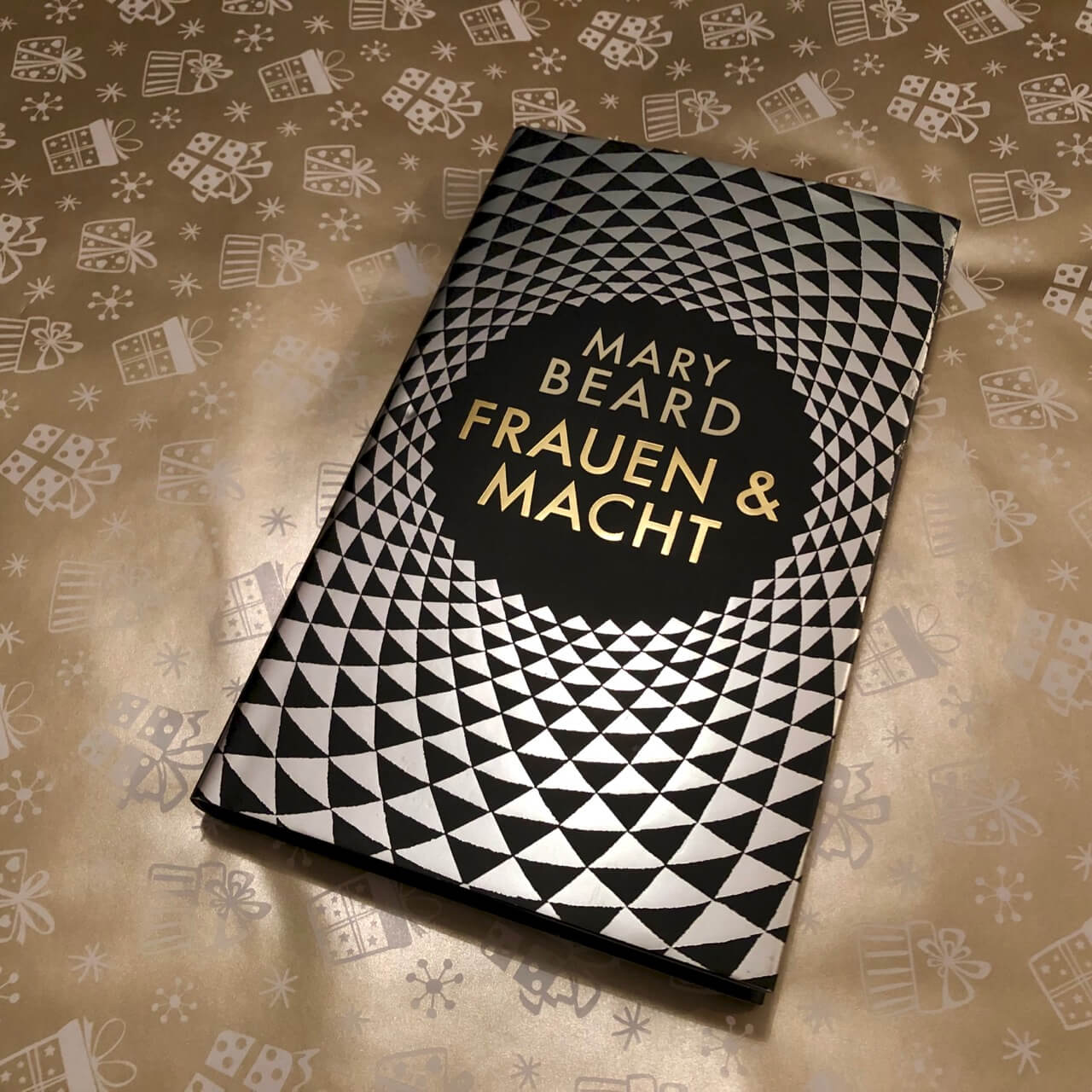 Frauen & Macht, Mary Bread - Ein kurzweiliges, eindrucksvolles Buch für Mann und Frau.